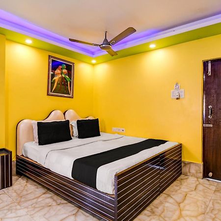 Super Collection O Raj Guest House Near Kolkata Airport Gauripur  Exterior photo
