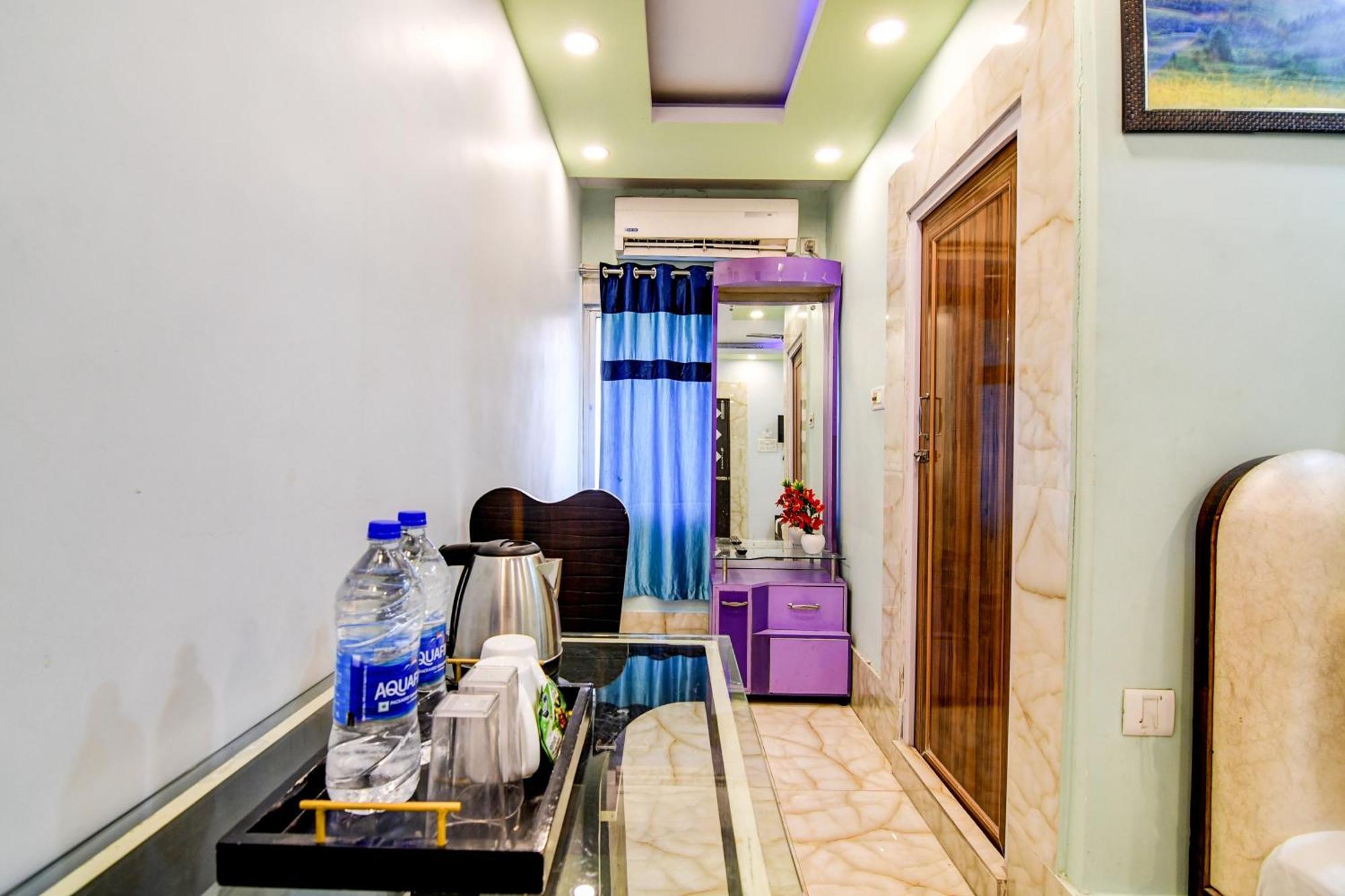 Super Collection O Raj Guest House Near Kolkata Airport Gauripur  Exterior photo