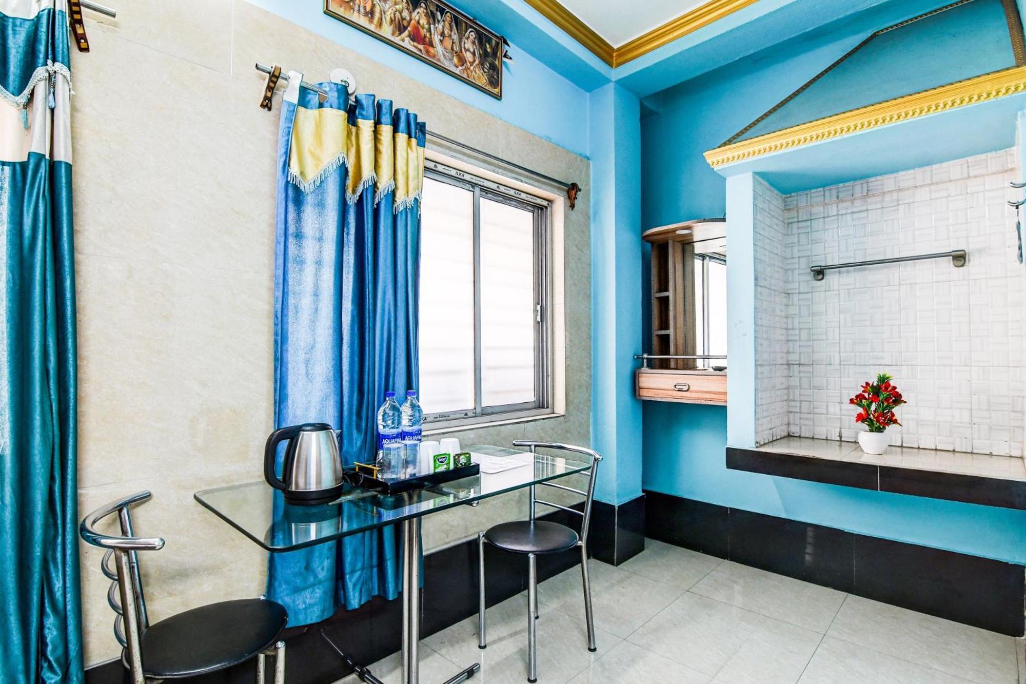 Super Collection O Raj Guest House Near Kolkata Airport Gauripur  Exterior photo