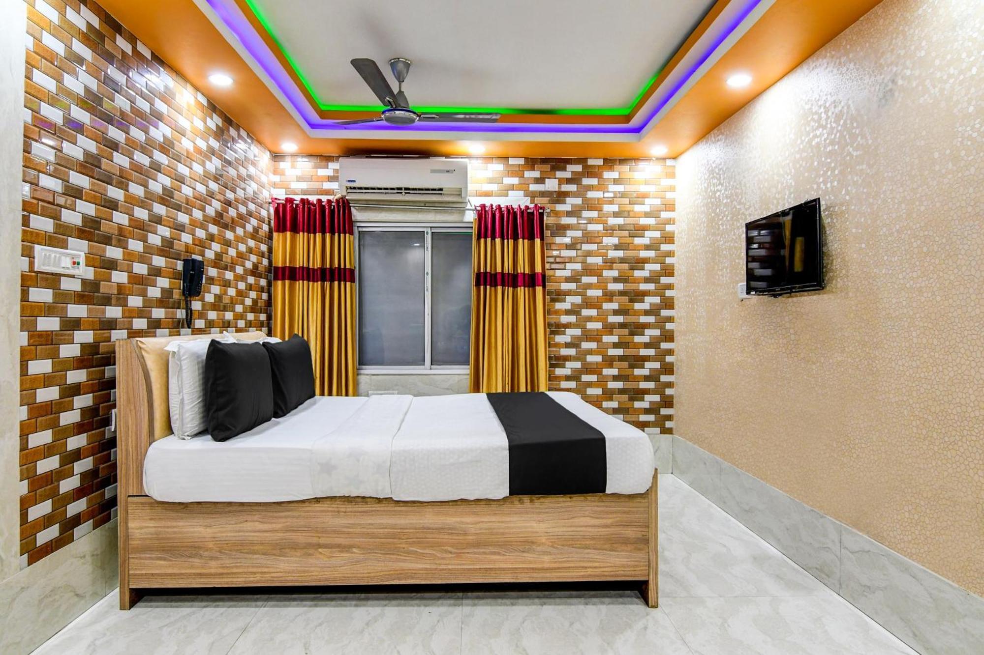 Super Collection O Raj Guest House Near Kolkata Airport Gauripur  Exterior photo
